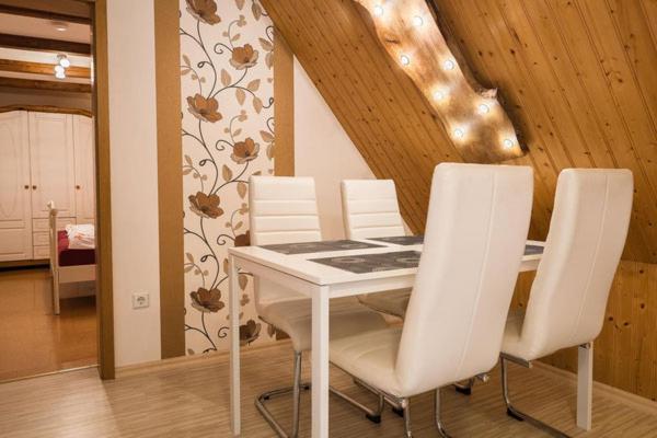 Apartments "Vier Napoleonslinden" Auerstedt Екстериор снимка